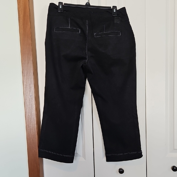 Jag Jeans Black Cropped Ankle Jeans - Picture 2 of 6